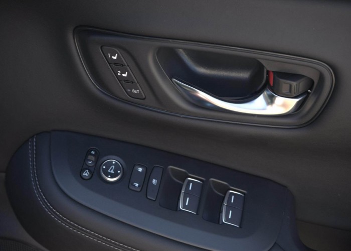 Used 1
                    HONDA
                     for Sale Image