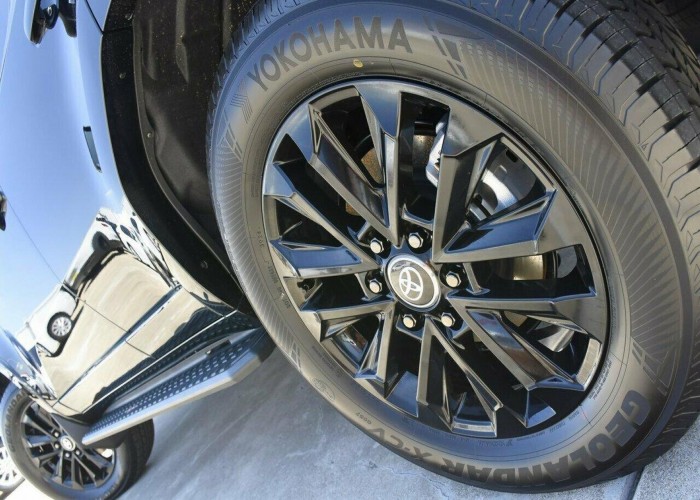 Used 1
                    TOYOTA
                     for Sale Image