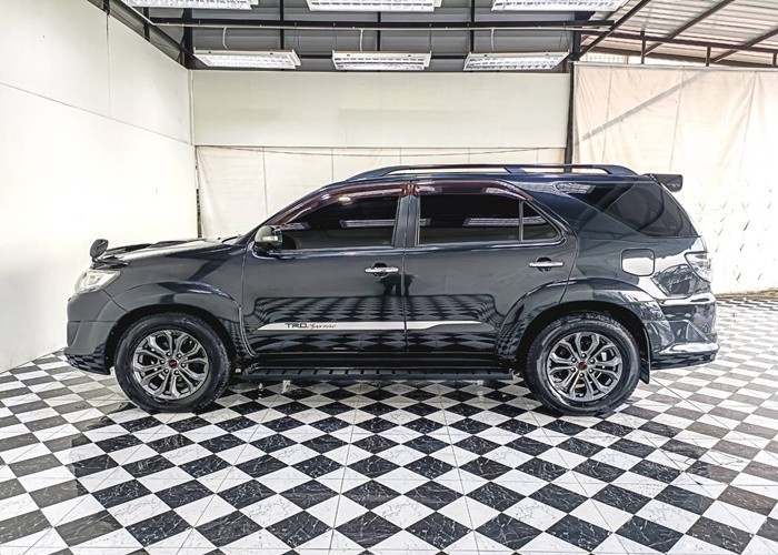 Used 11
                    TOYOTA
                     for Sale Image