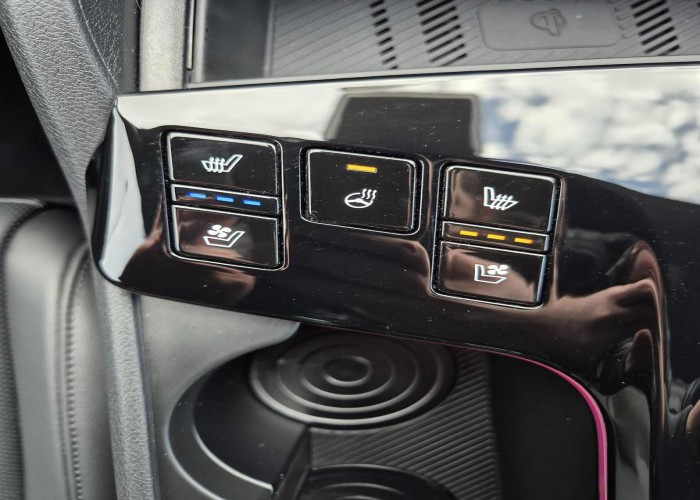 Used 1
                    KIA
                     for Sale Image