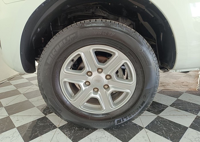 Used 11
                    FORD
                     for Sale Image