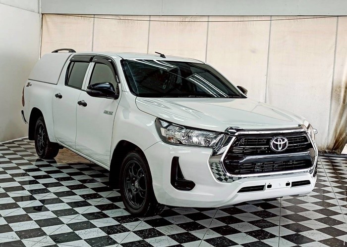 Used 11
                    TOYOTA
                     for Sale Image
