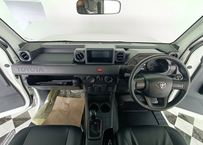 Used 1
                    TOYOTA
                     for Sale Image