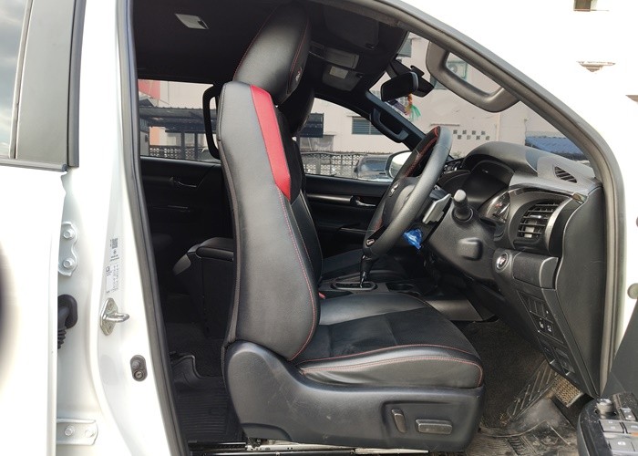 Used 8
                    TOYOTA
                     for Sale Image