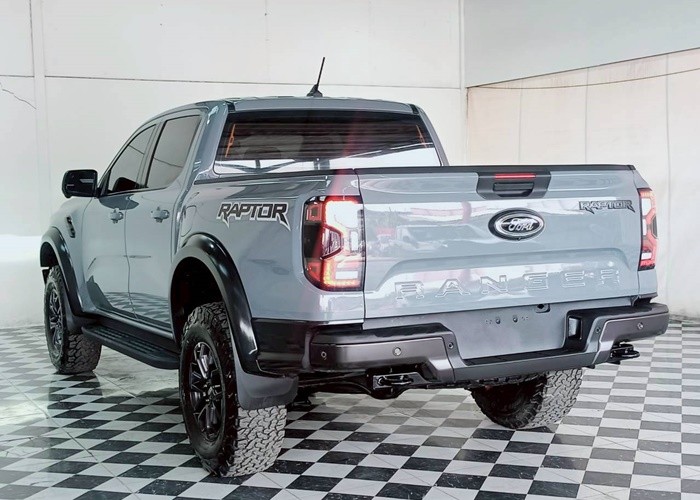 Used 10
                    FORD
                     for Sale Image