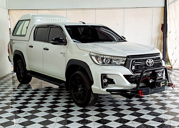 Used 5
                    TOYOTA
                     for Sale Image