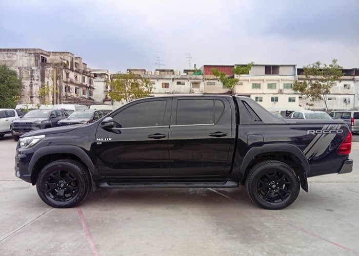 Used 11
                    TOYOTA
                     for Sale Image