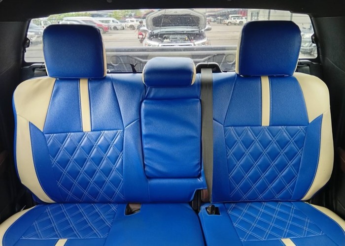 Used 1
                    ISUZU
                     for Sale Image