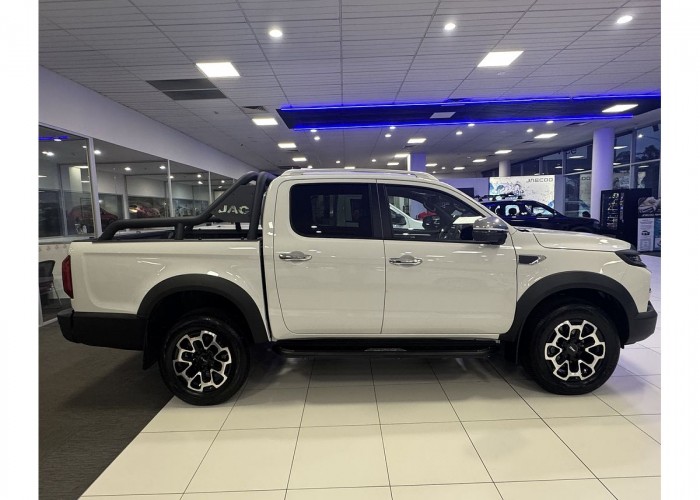 Used 1
                    JAC T9
                     for Sale Image